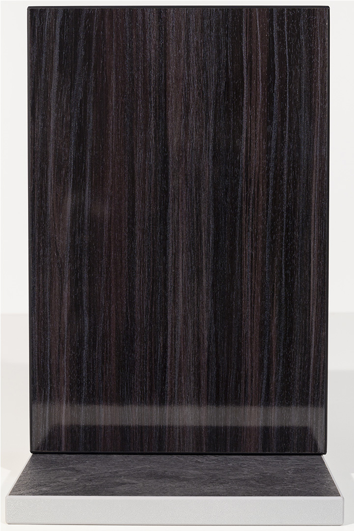 GENTAS 4513 GLOSS ЧЕРНОЕ ДЕРЕВО ПЕРЛАМУТР
